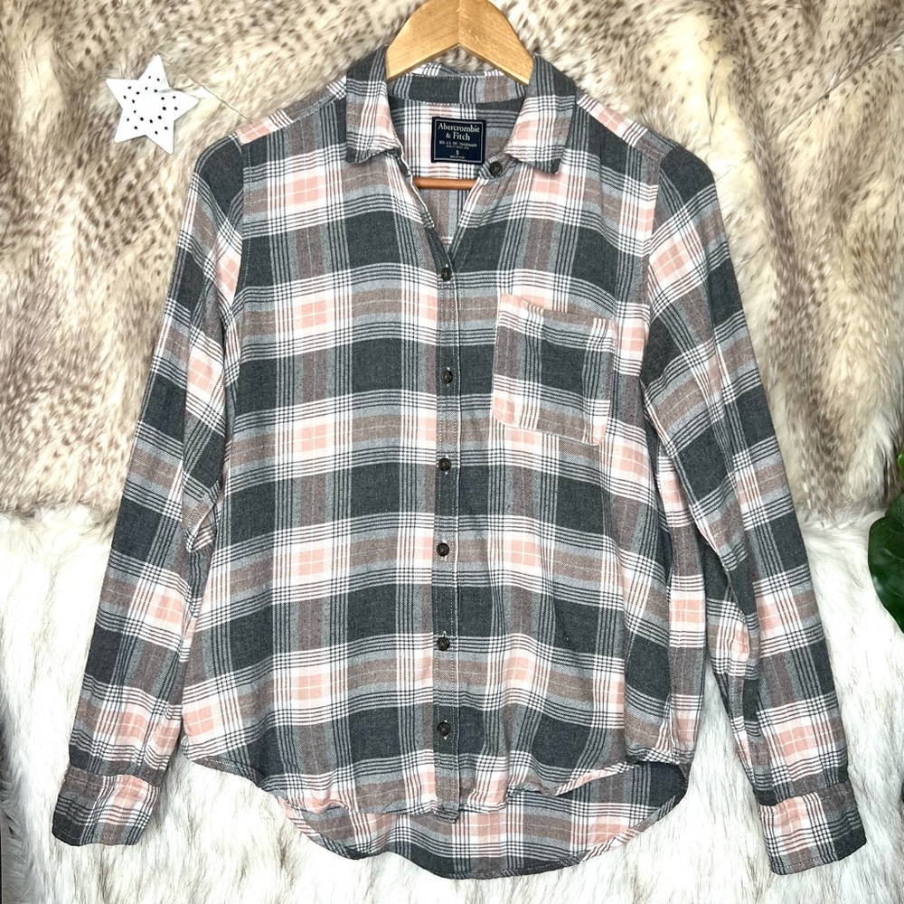 Abercrombie & Fitch Plaid Button Down Shirt